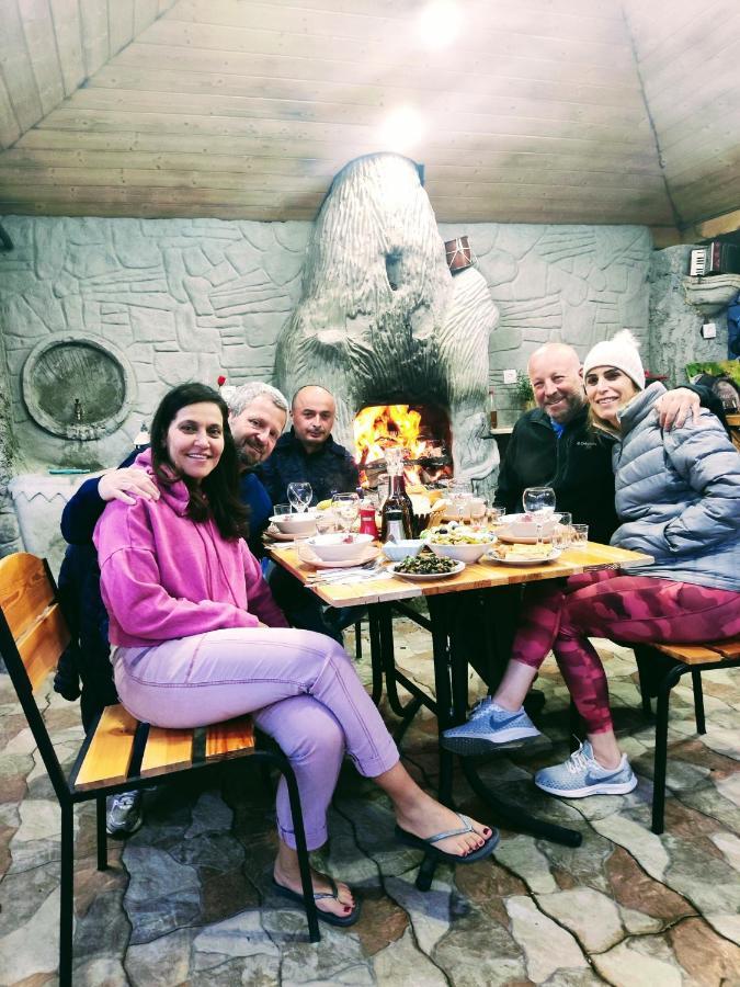 Mariami Hotell Kazbegi Exteriör bild