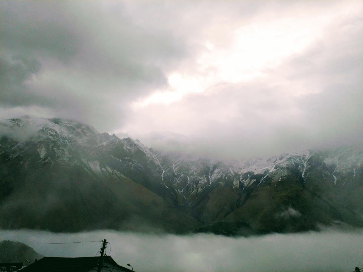 Mariami Hotell Kazbegi Exteriör bild